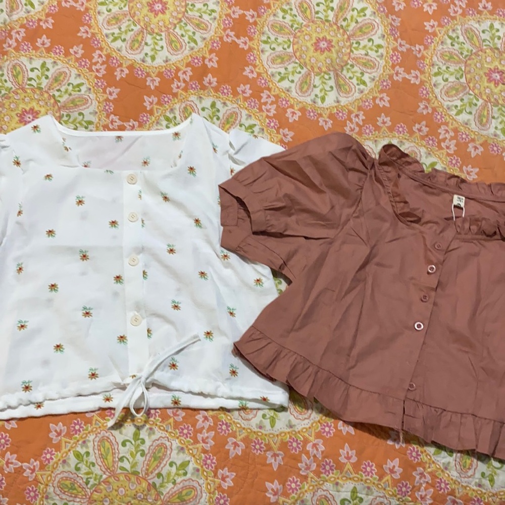 Two new cropped tops sold together